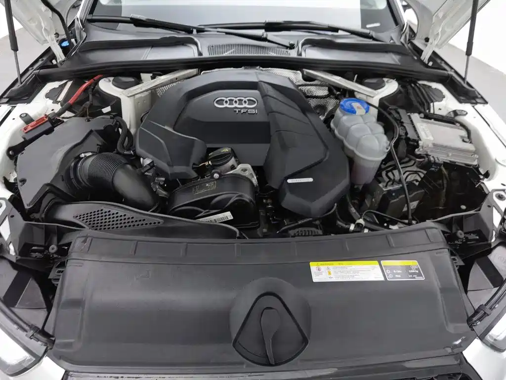 Audi A4L — миниатюра 6