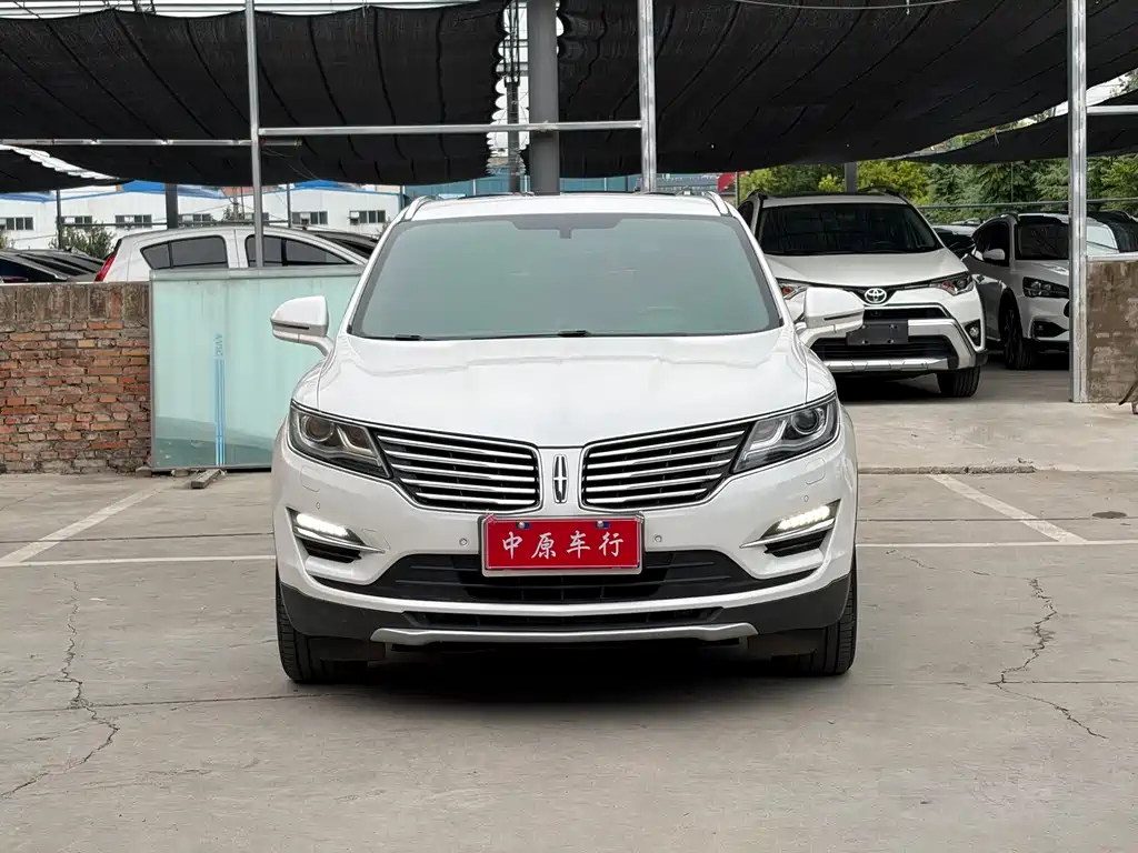 Lincoln MKC — миниатюра 2