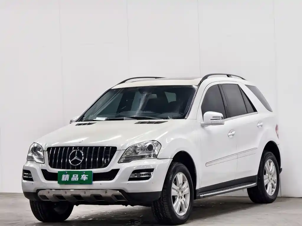 Mercedes-Benz M-Class 2011