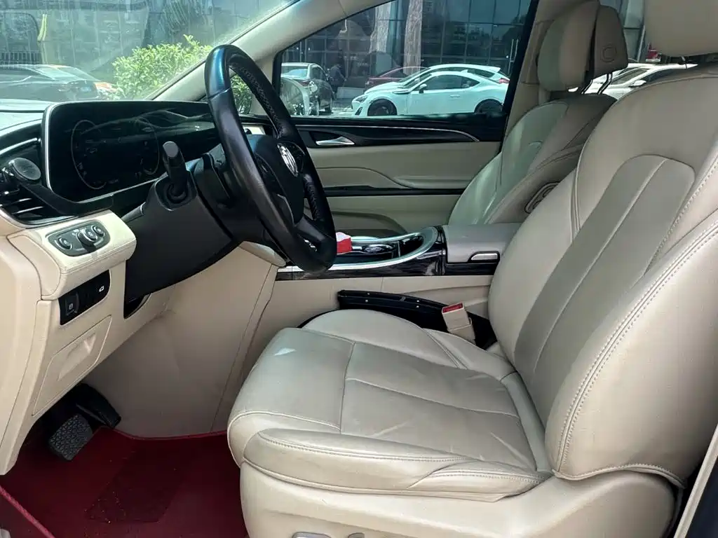 Buick GL8 — миниатюра 4