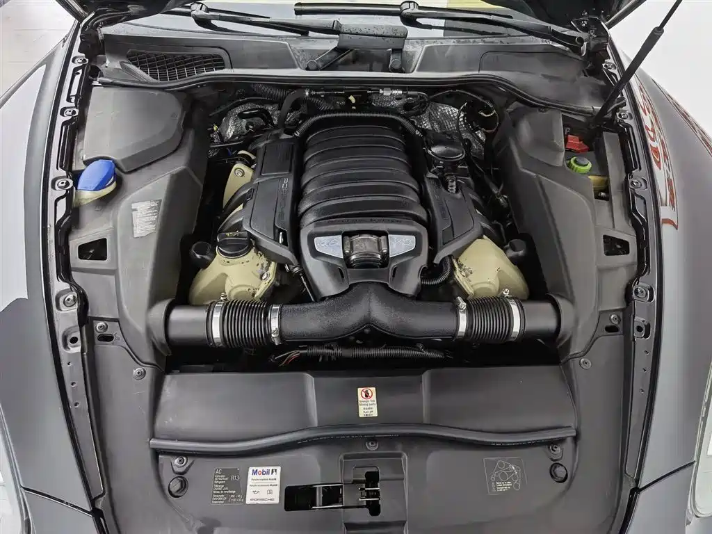 Porsche Cayenne 2011 Cayenne S 4.8L