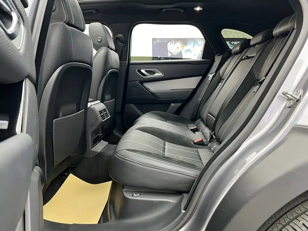 Land Rover Velar — миниатюра 21