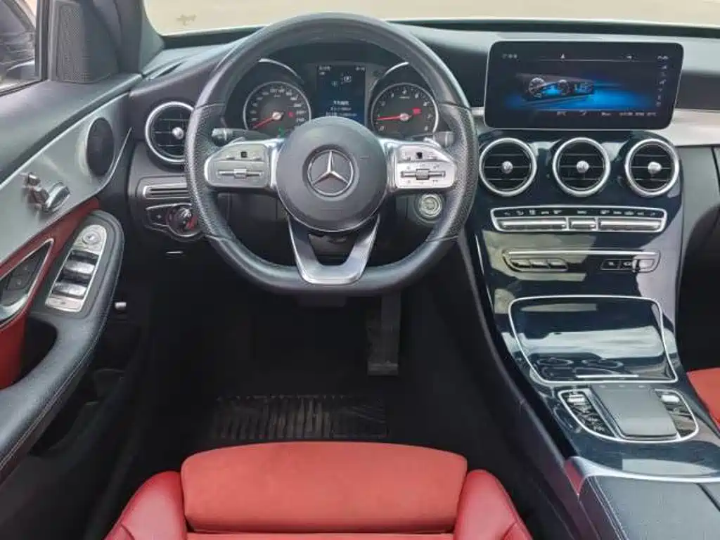 Mercedes-Benz C-Class — миниатюра 6
