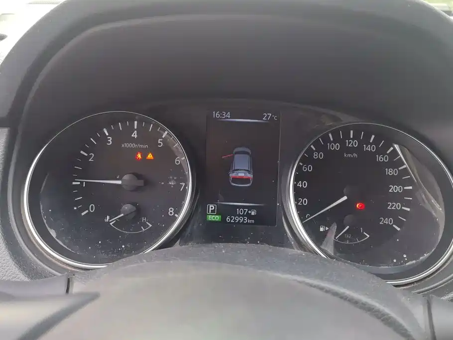 Nissan Qashqai — миниатюра 14