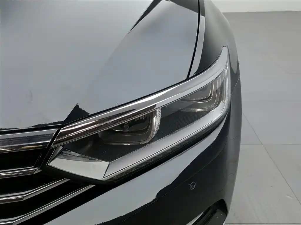 Volkswagen Magotan 2018 330TSI DSG Luxury