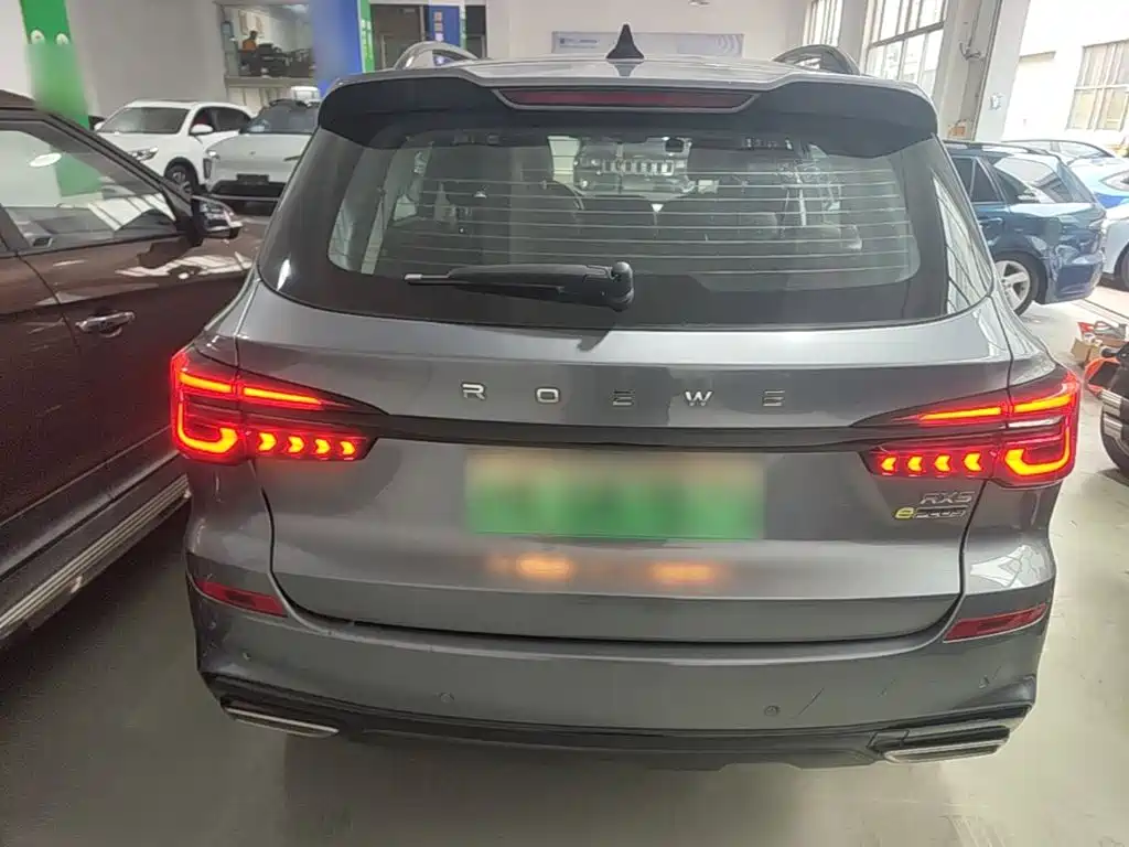 Roewe RX5 New Energy — миниатюра 6