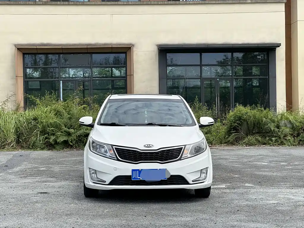 Kia K2 2015
