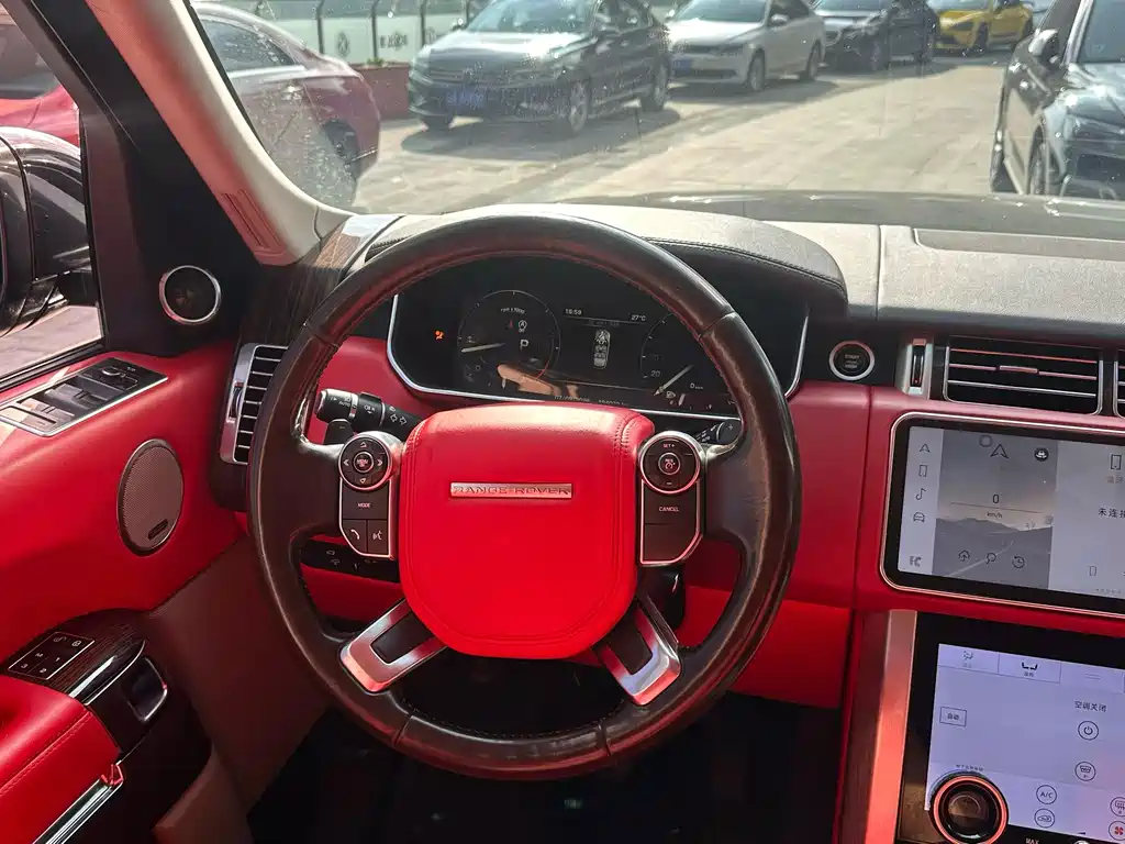 Land Rover Range Rover — миниатюра 7