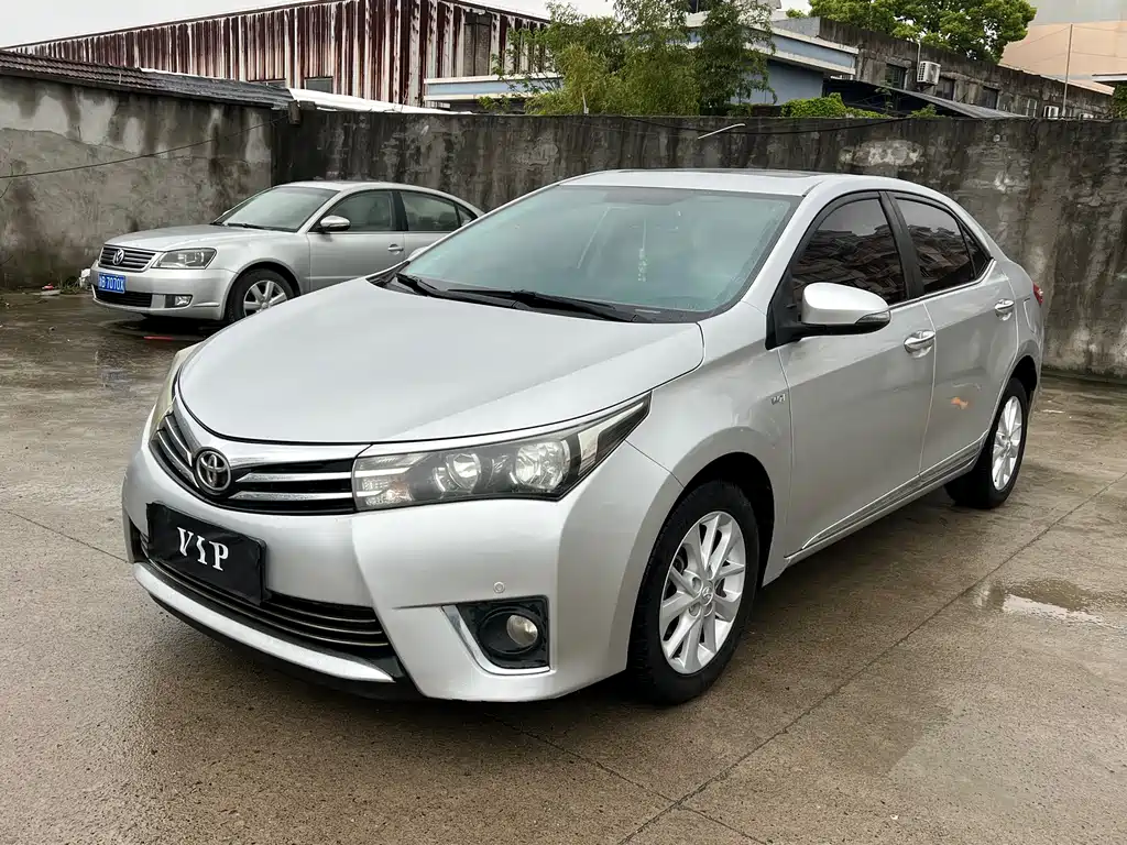 Toyota Corolla 2015