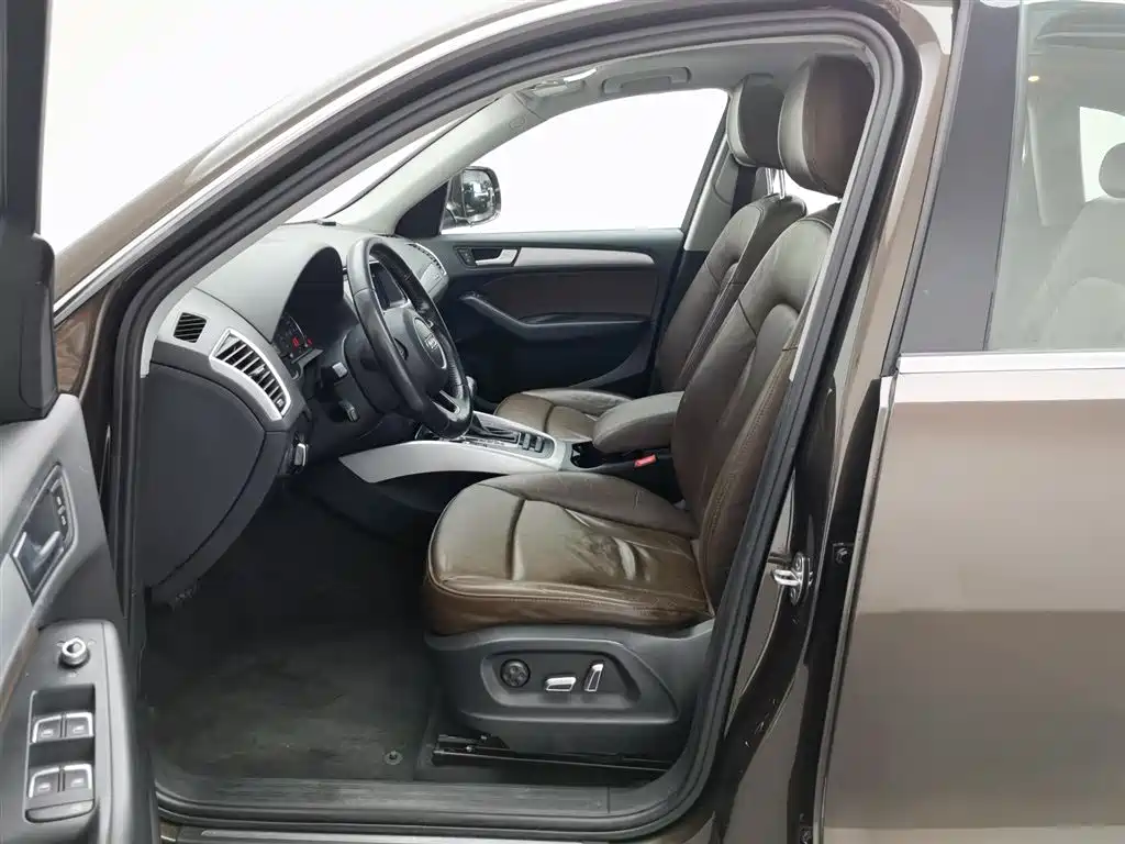 Audi Q5 2015 40 TFSI