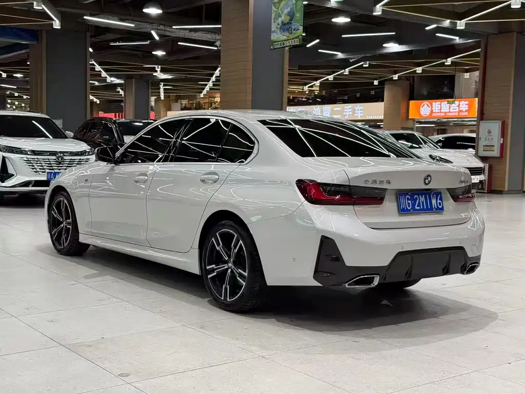 BMW 3 Series 3 2023 325i M Sport