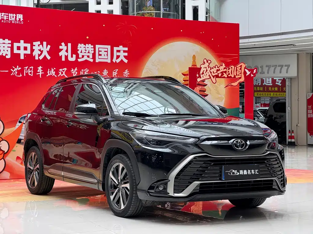 Toyota Frontlander — миниатюра 3