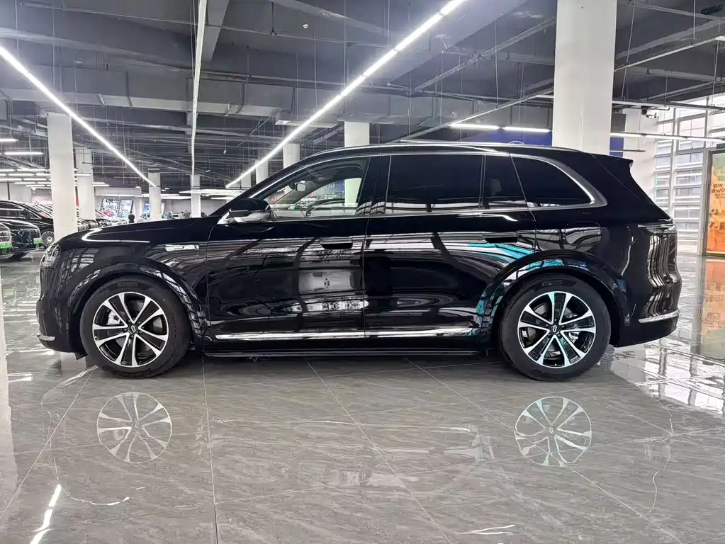 AITO AITO M7 — миниатюра 8