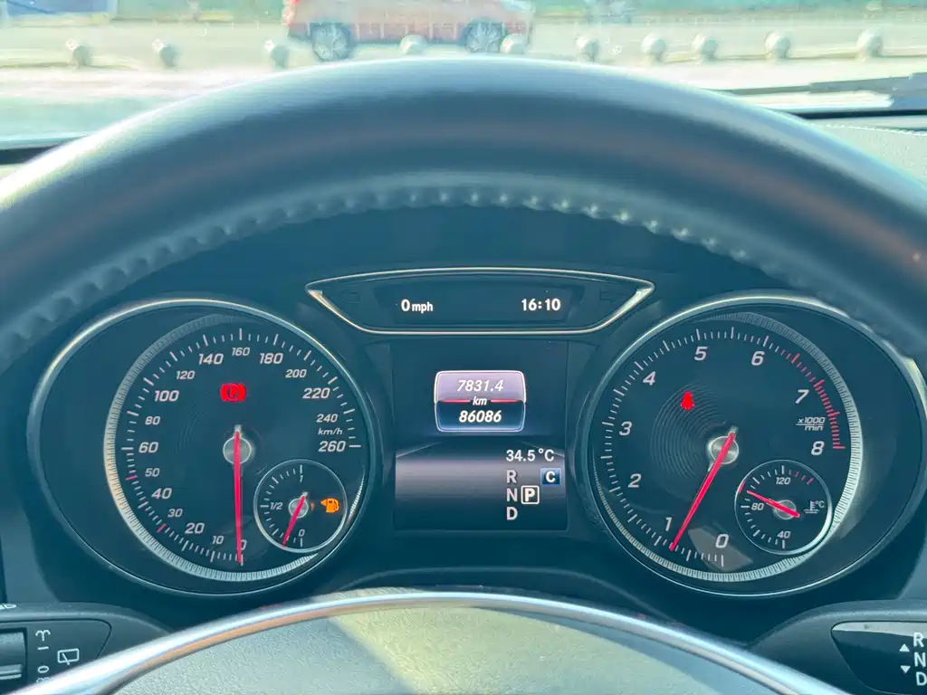 Mercedes-Benz GLA — миниатюра 15