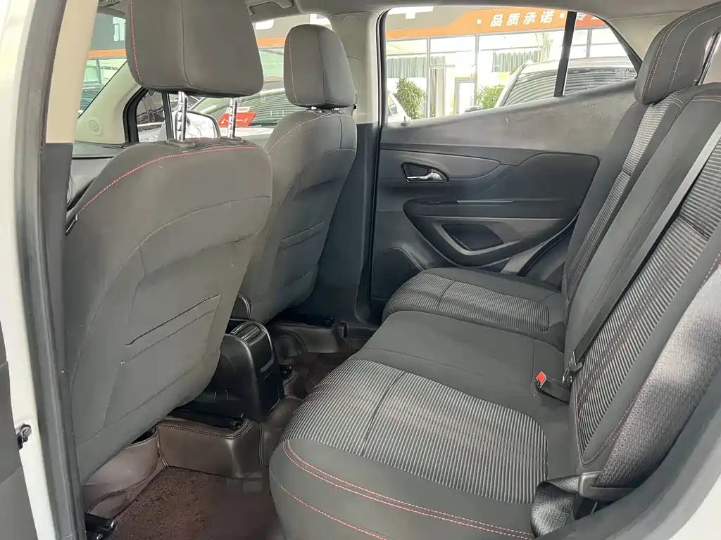 Buick Encore — миниатюра 6