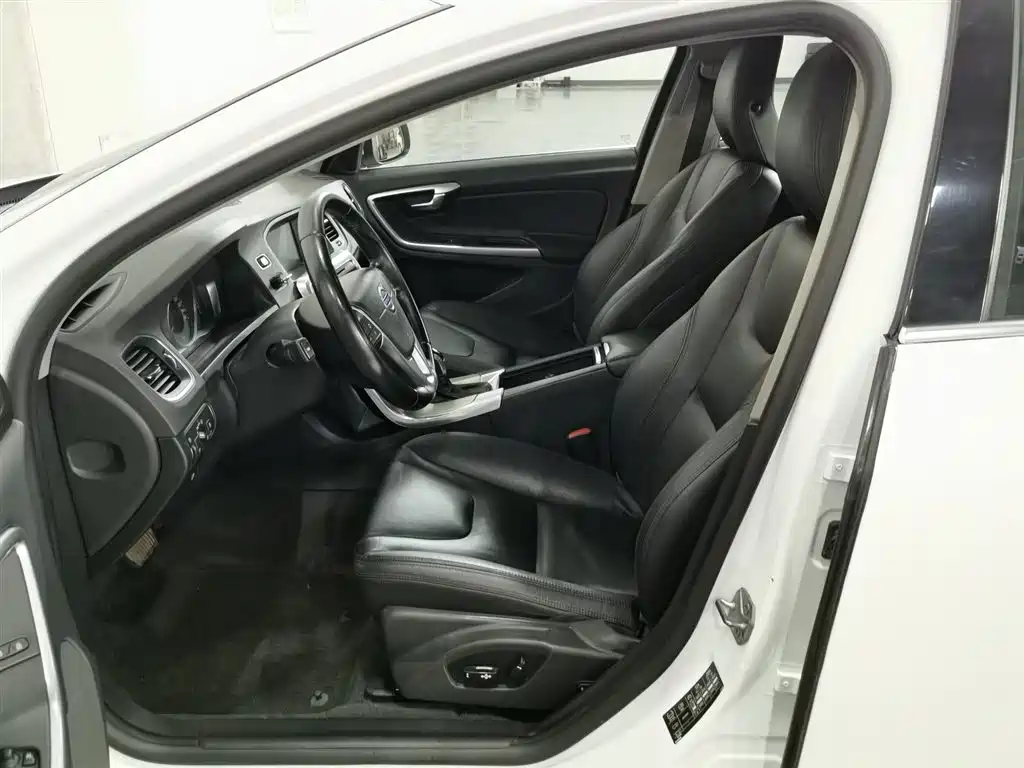Volvo S60 2015 S60L 2.0T