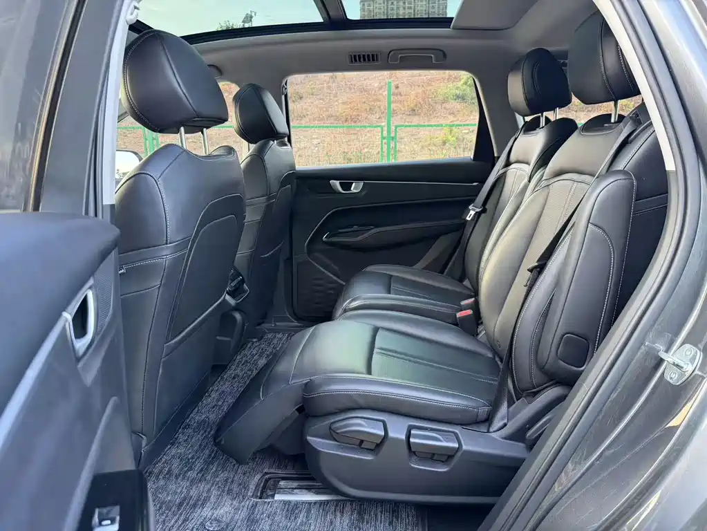 Wuling Victory — миниатюра 13