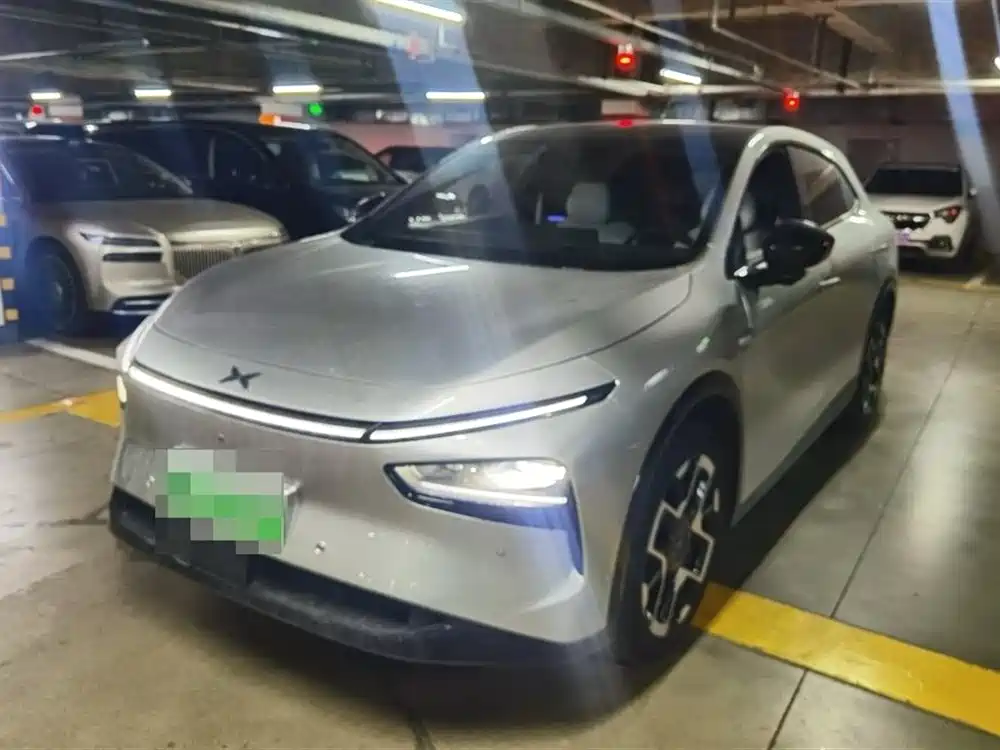 XPeng 小鹏G7 2025