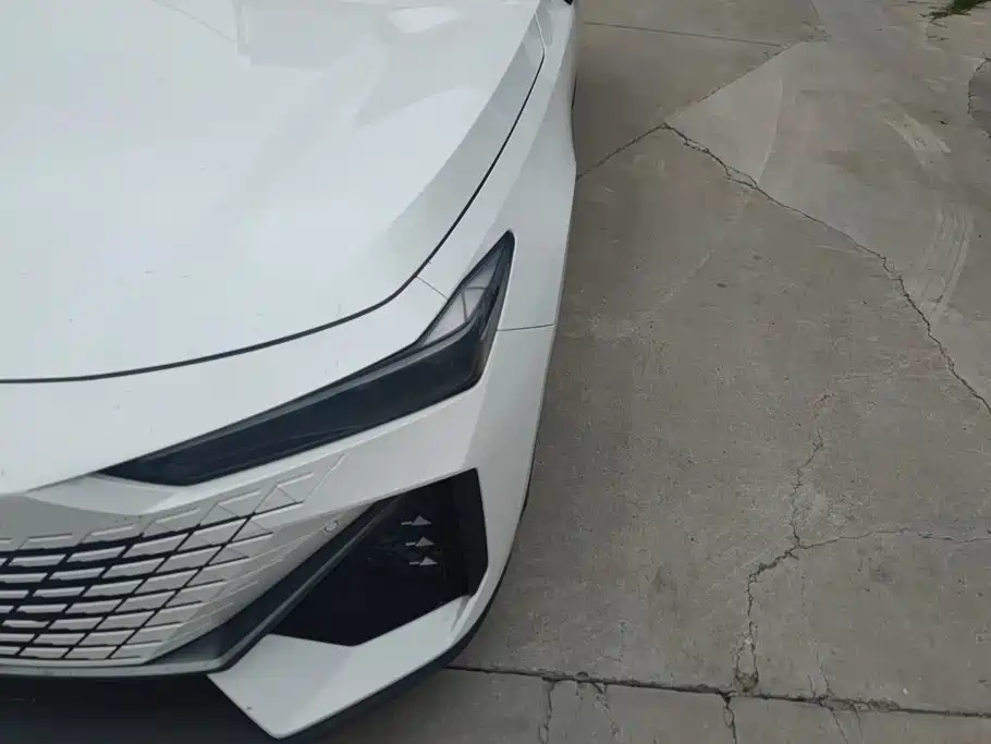 Changan UNI-V — миниатюра 5