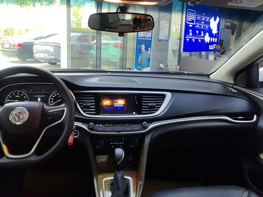 Buick Excelle — миниатюра 13