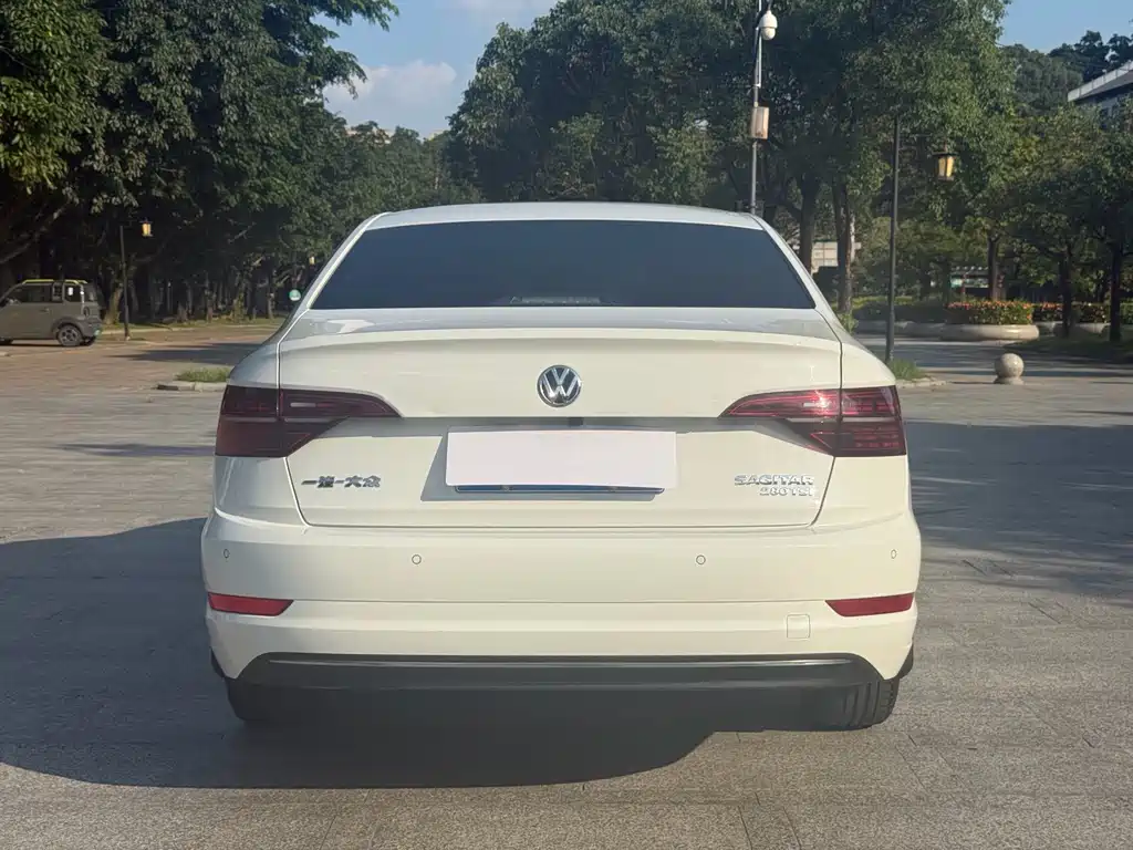 Volkswagen Sagitar — миниатюра 19