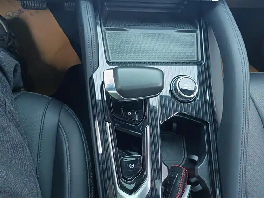 GEELY AUTOMOBILE XINGYUE L