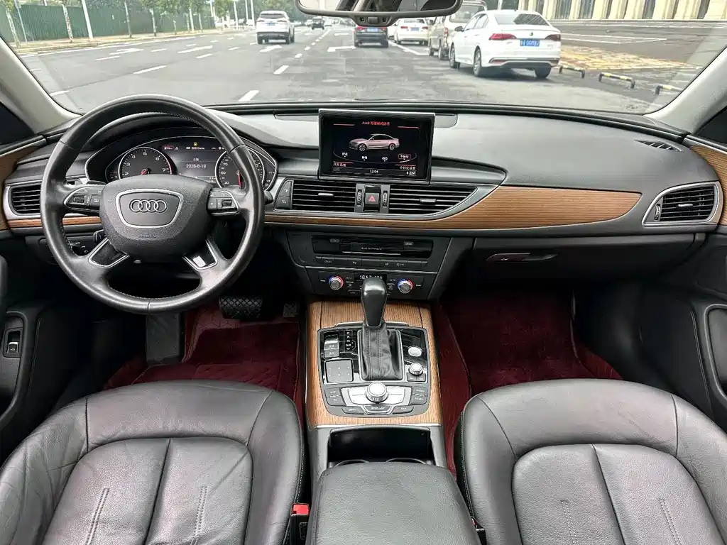 Audi A6L — миниатюра 12