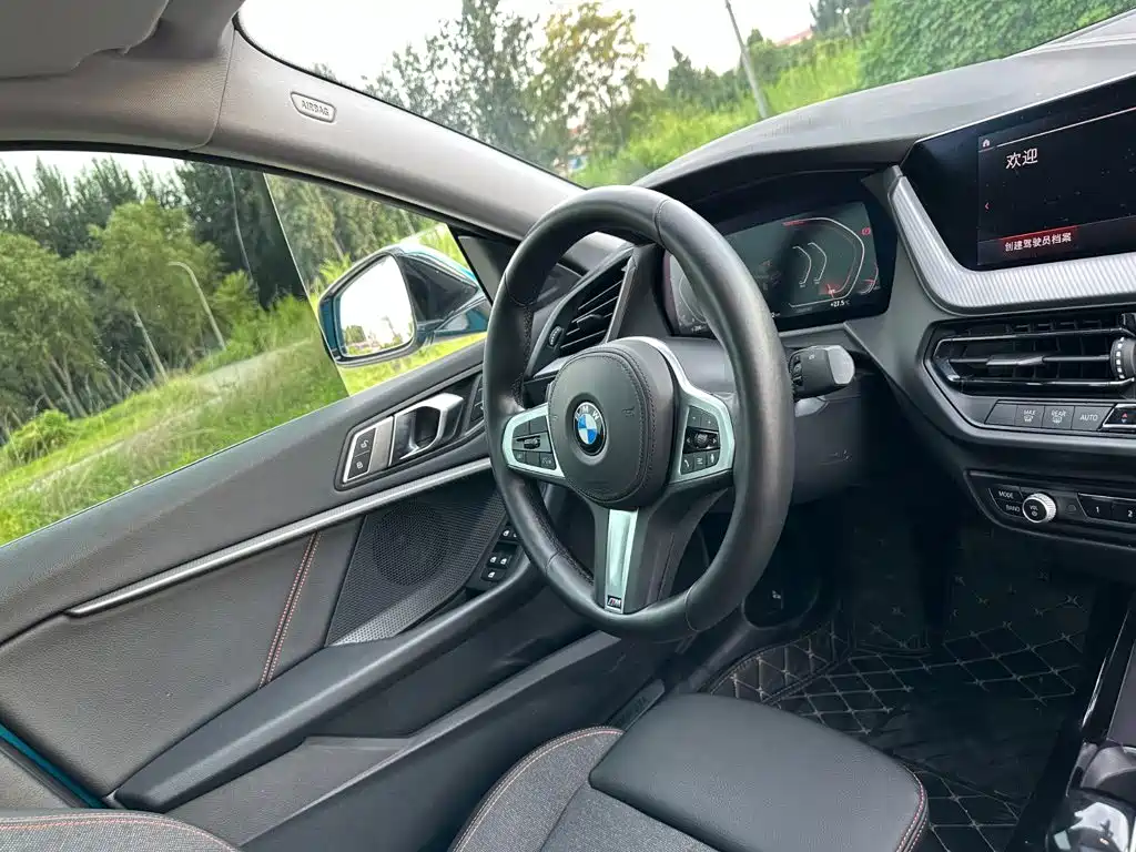 BMW 2 Series (Import) — миниатюра 19