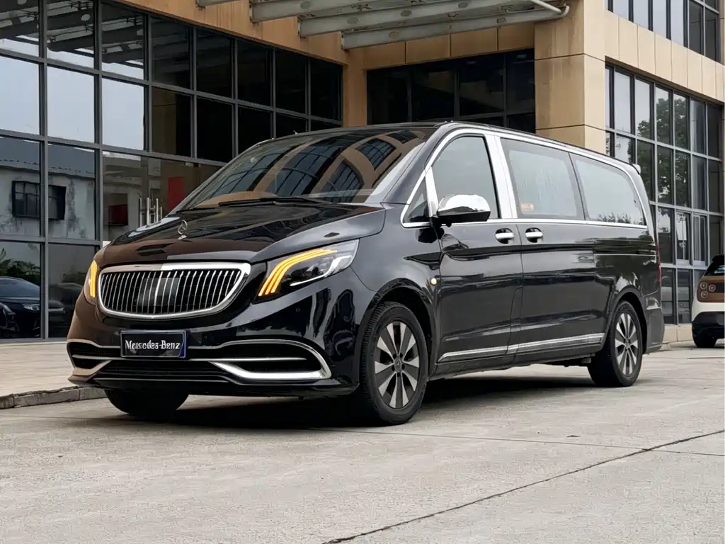Mercedes-Benz Vito 2023