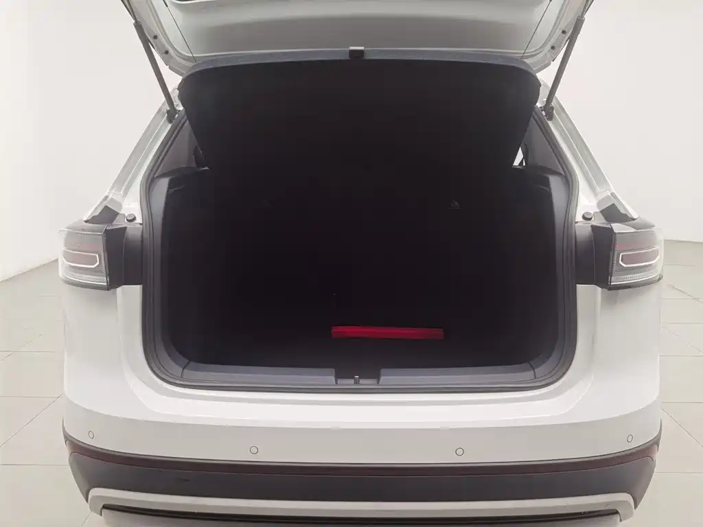 Volkswagen Tharu — миниатюра 16