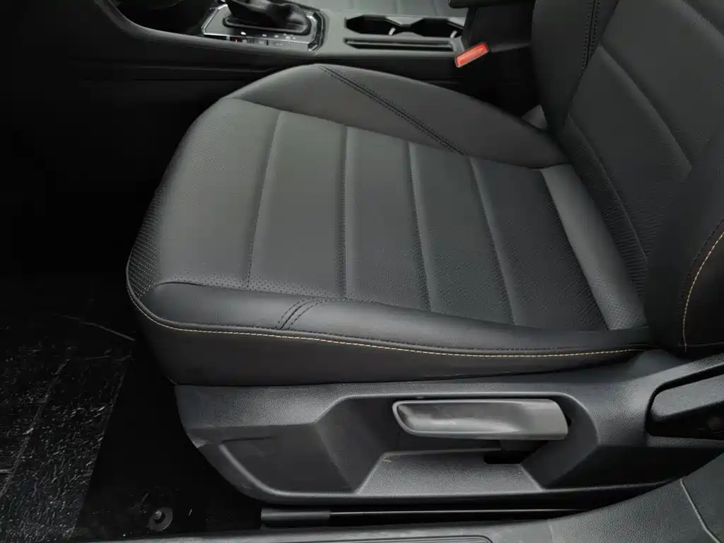 Volkswagen Lavida — миниатюра 20