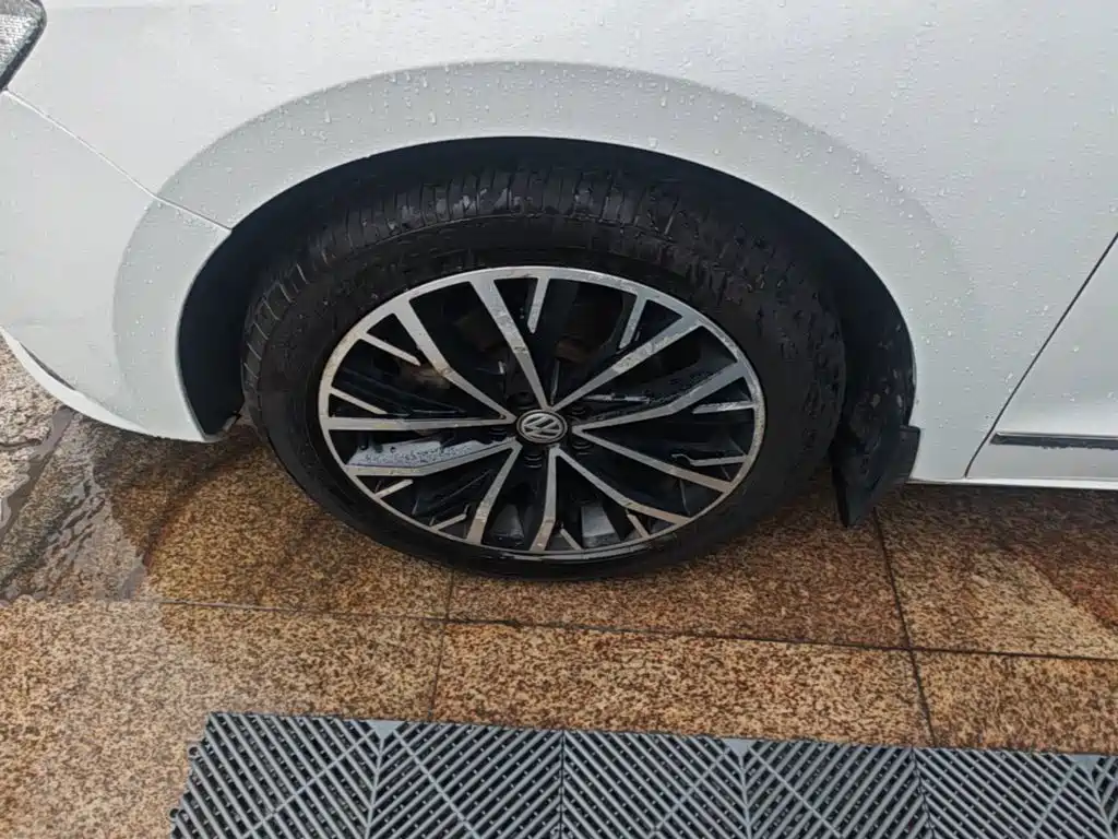 Volkswagen Bora — миниатюра 23