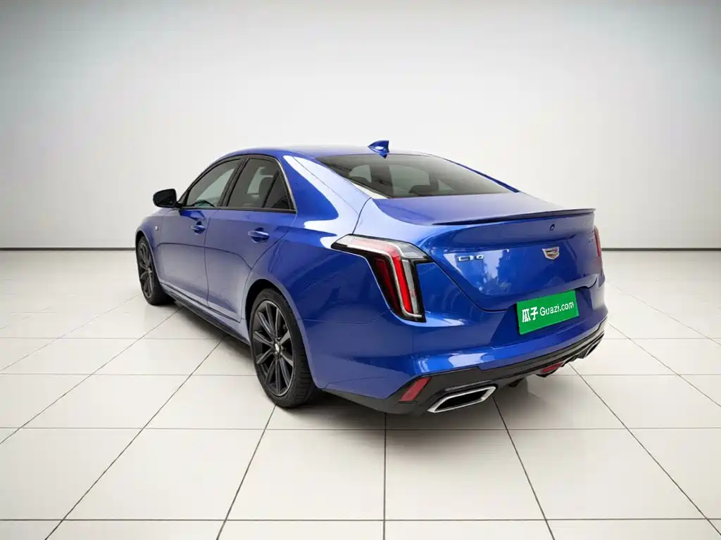 Cadillac CT4 — миниатюра 4