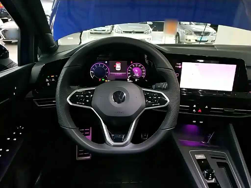 Volkswagen Golf — миниатюра 11