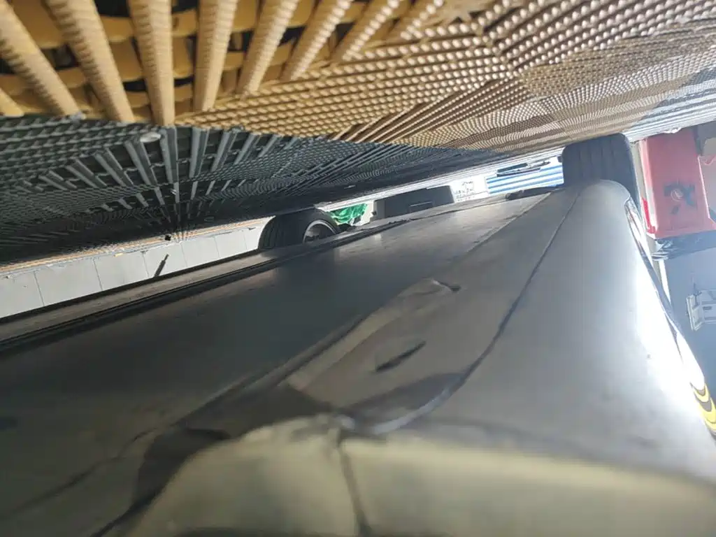 Tesla Model Y — миниатюра 22
