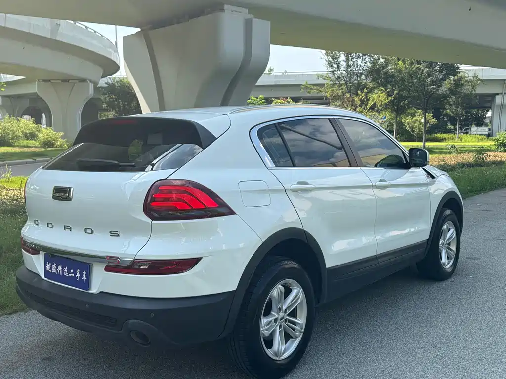 Qoros Qoros 5 — миниатюра 5