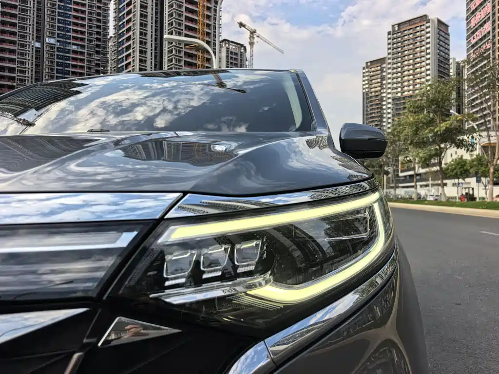 ROEWE IMAX8 NEW ENERGY