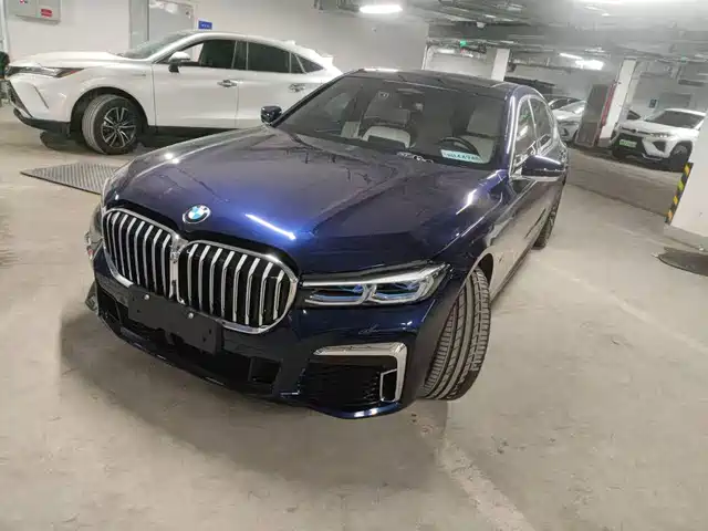 BMW 7 SERIES