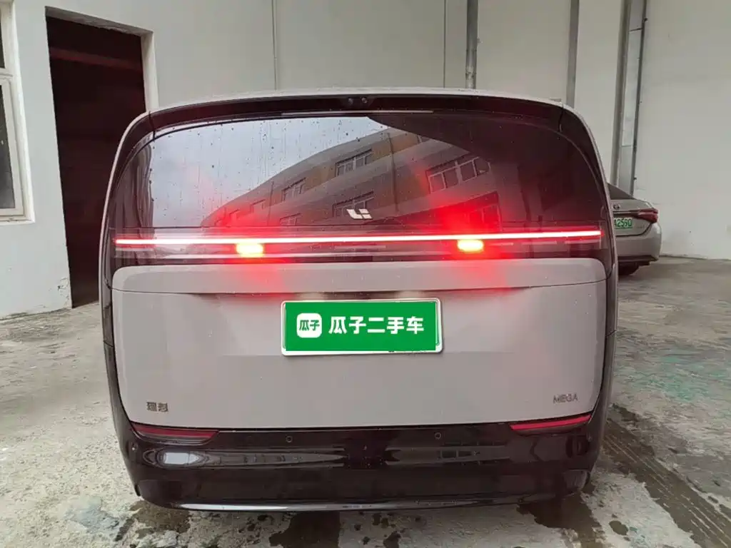 Li Auto Li MEGA — миниатюра 6