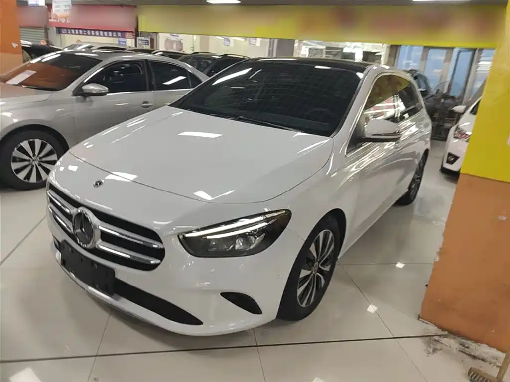 Mercedes-Benz B-Class 2021