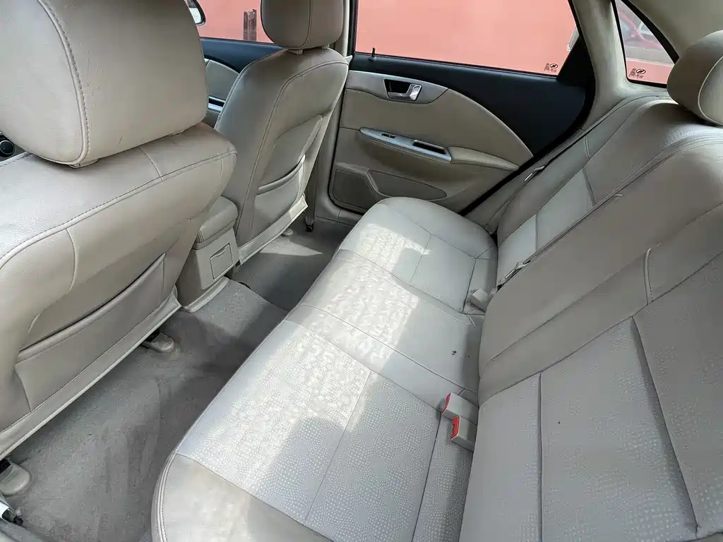 Buick Excelle 1.5L Auto Classic Type, фото 7