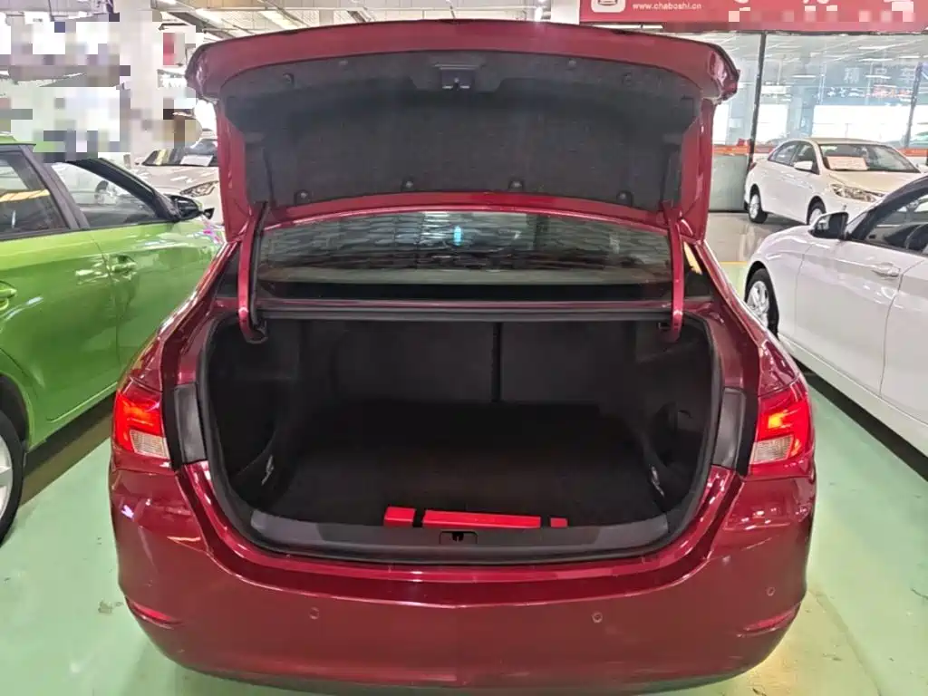 Buick Excelle — миниатюра 19