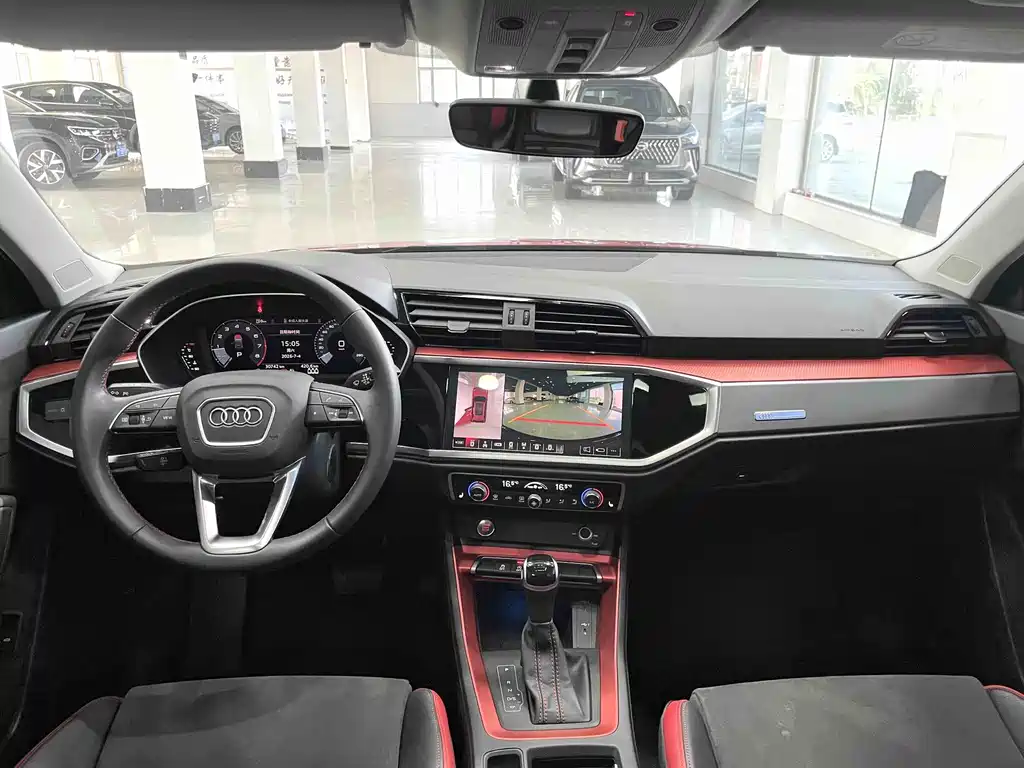 Audi Q3 2022 35 TFSI