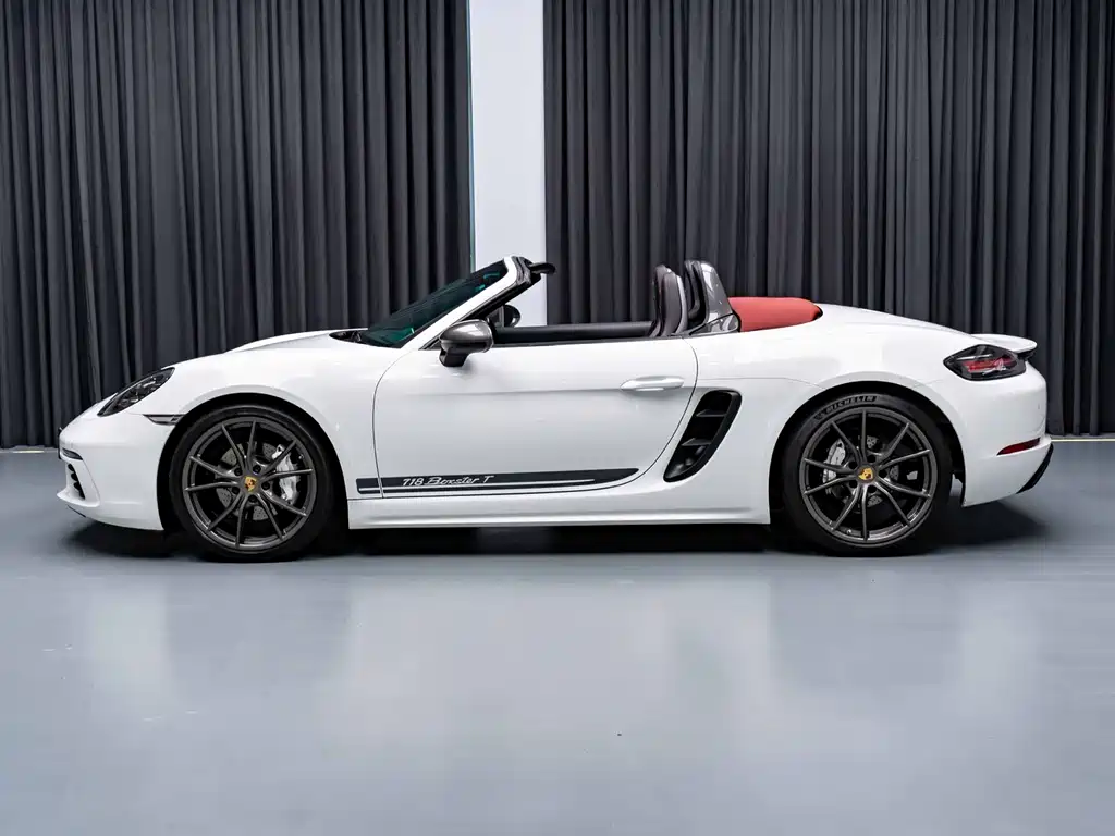 Porsche 718 2019 Boxster T 2.0T