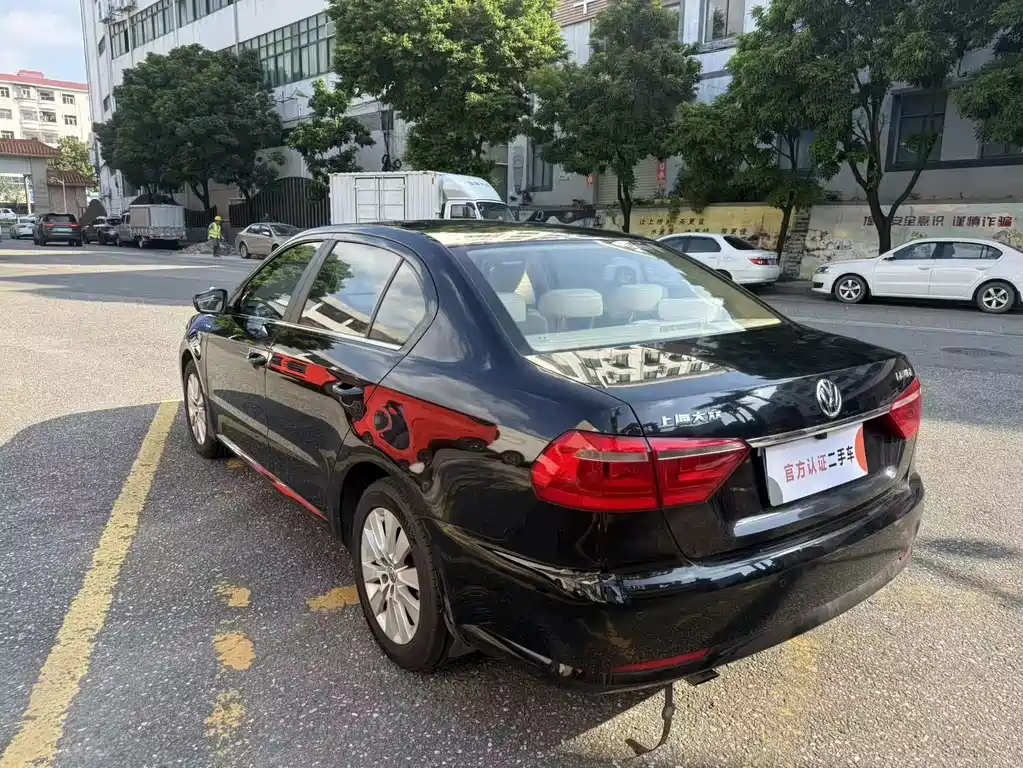 Volkswagen Lavida — миниатюра 5