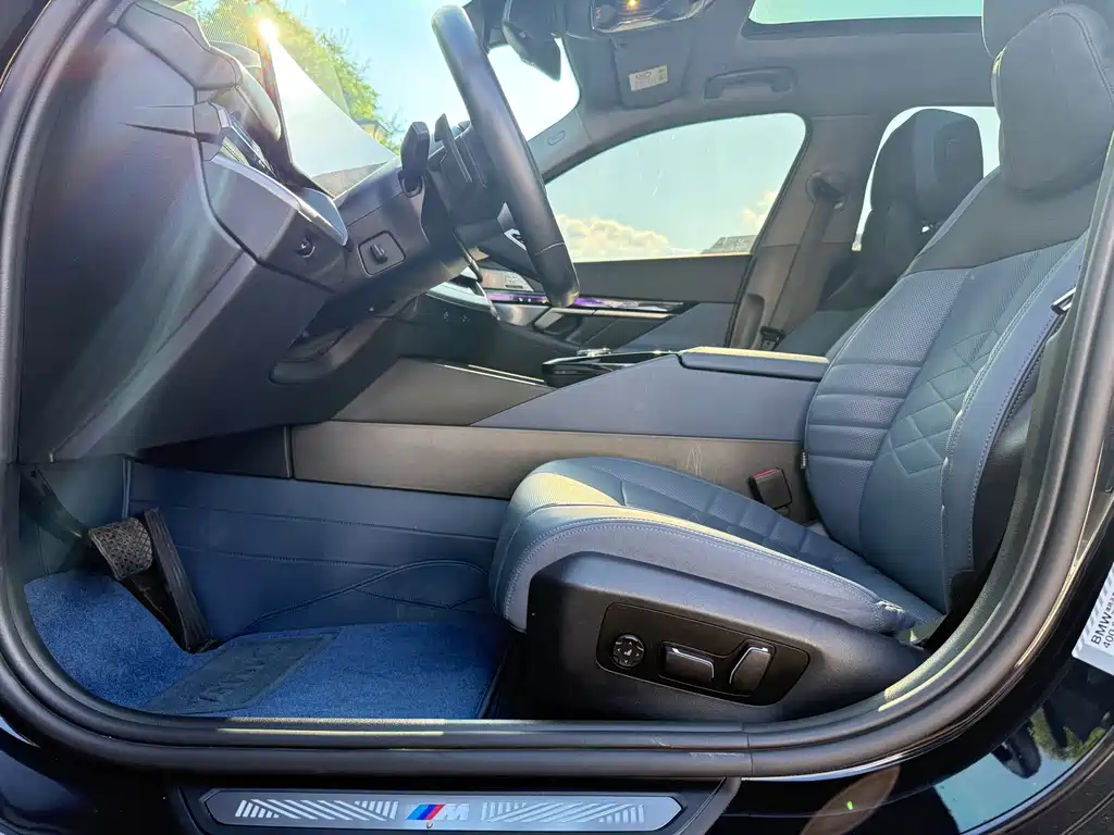 BMW i5 — миниатюра 9
