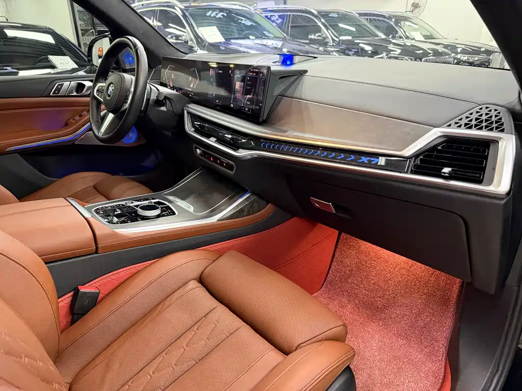 BMW X7 2023 xDrive40i Premium M Sport