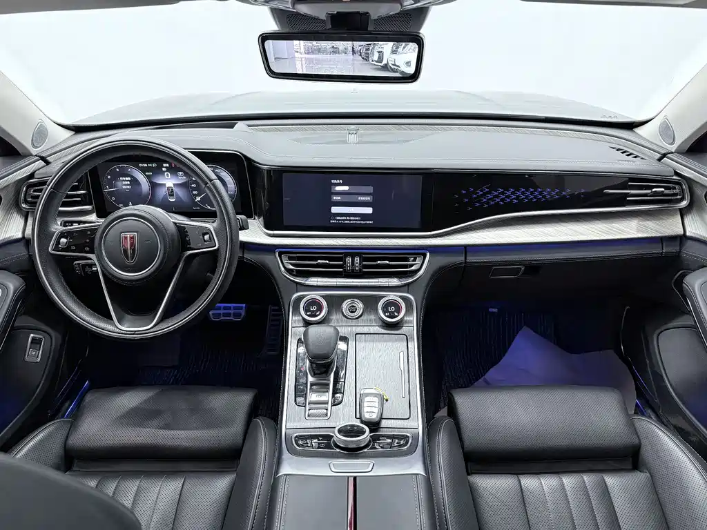 Hongqi H9 2022 2.0T