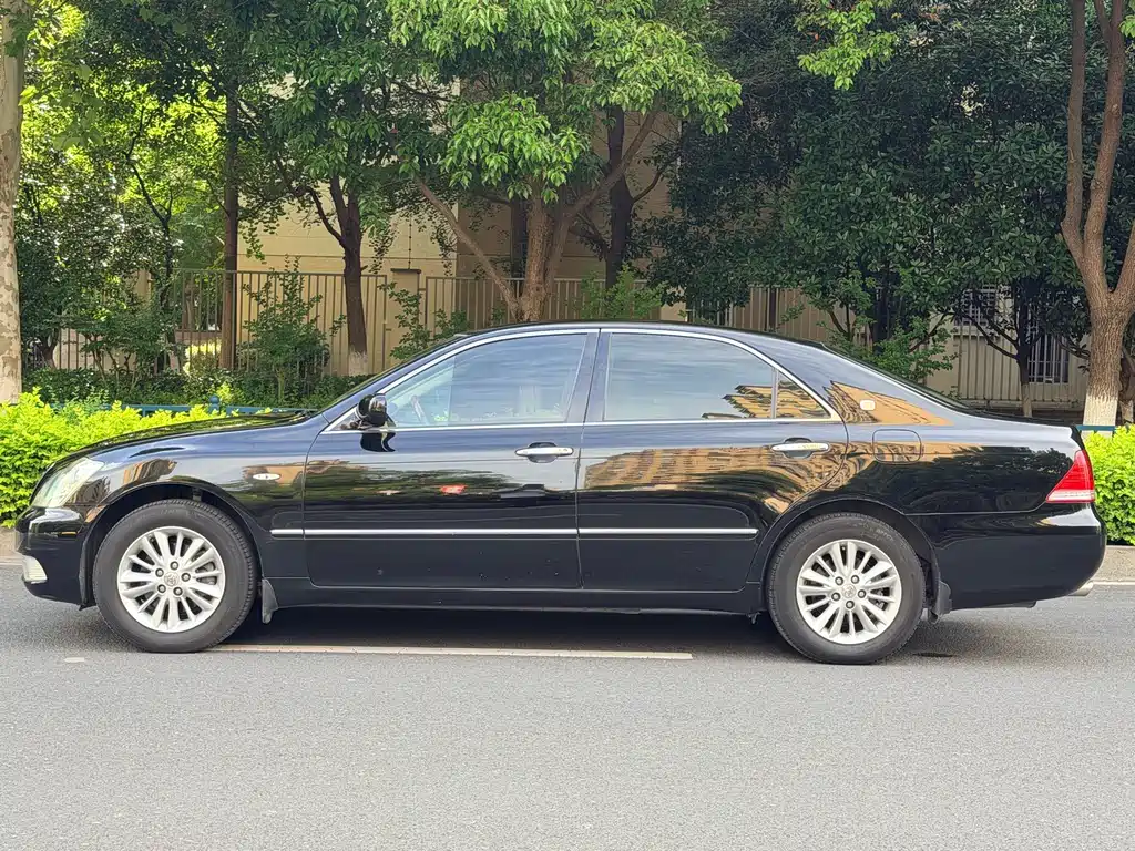 Toyota Crown 2005 2.5L Royal
