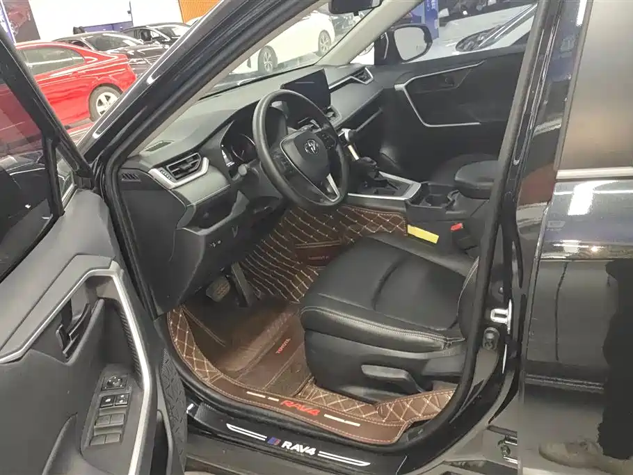 TOYOTA RAV4 RONGFANG